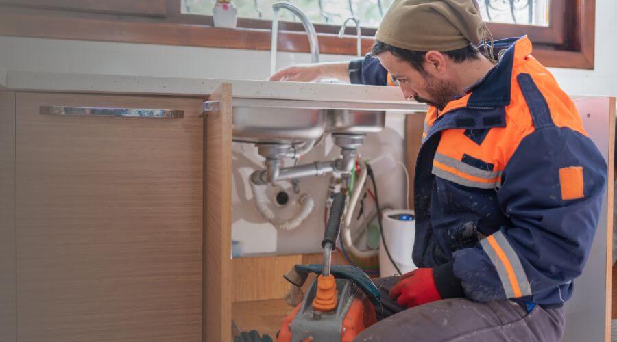 Local water heater installation in Bradford, IA